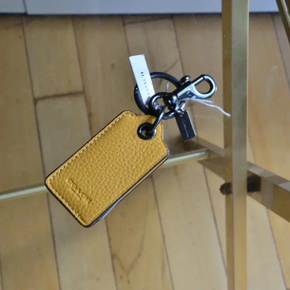 Coach CR381 Bottle Opener Key Fob In Colorblock - Picture 1 of 8